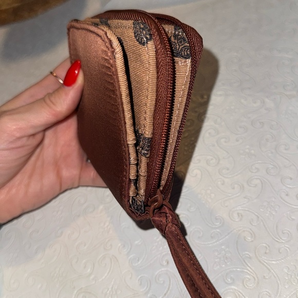 Vera Bradley Brown Nylon small zip-around wallet - Picture 6 of 6